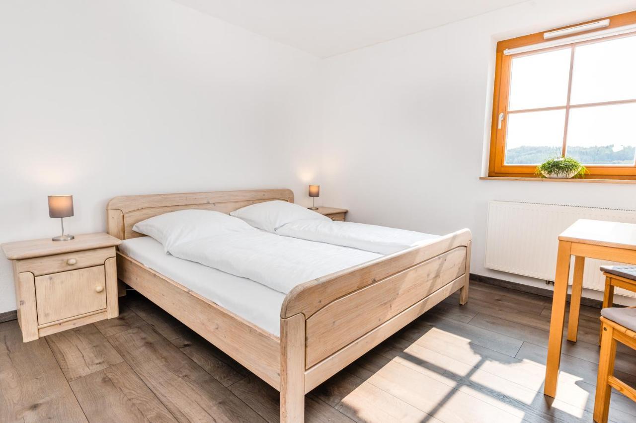 Der Bradler Bed and Breakfast Ebhausen Buitenkant foto